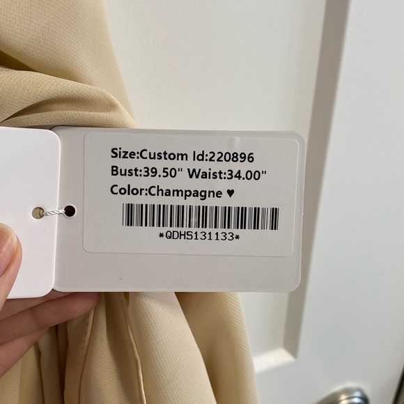 JJ's House A-Line High Neck Floor-Length Chiffon Bridesmaid Dress (BRAND NEW) - Picture 8 of 12